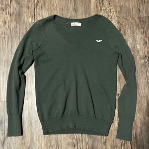 Hollister v-neck sweater, size M, olive green, excellent condition